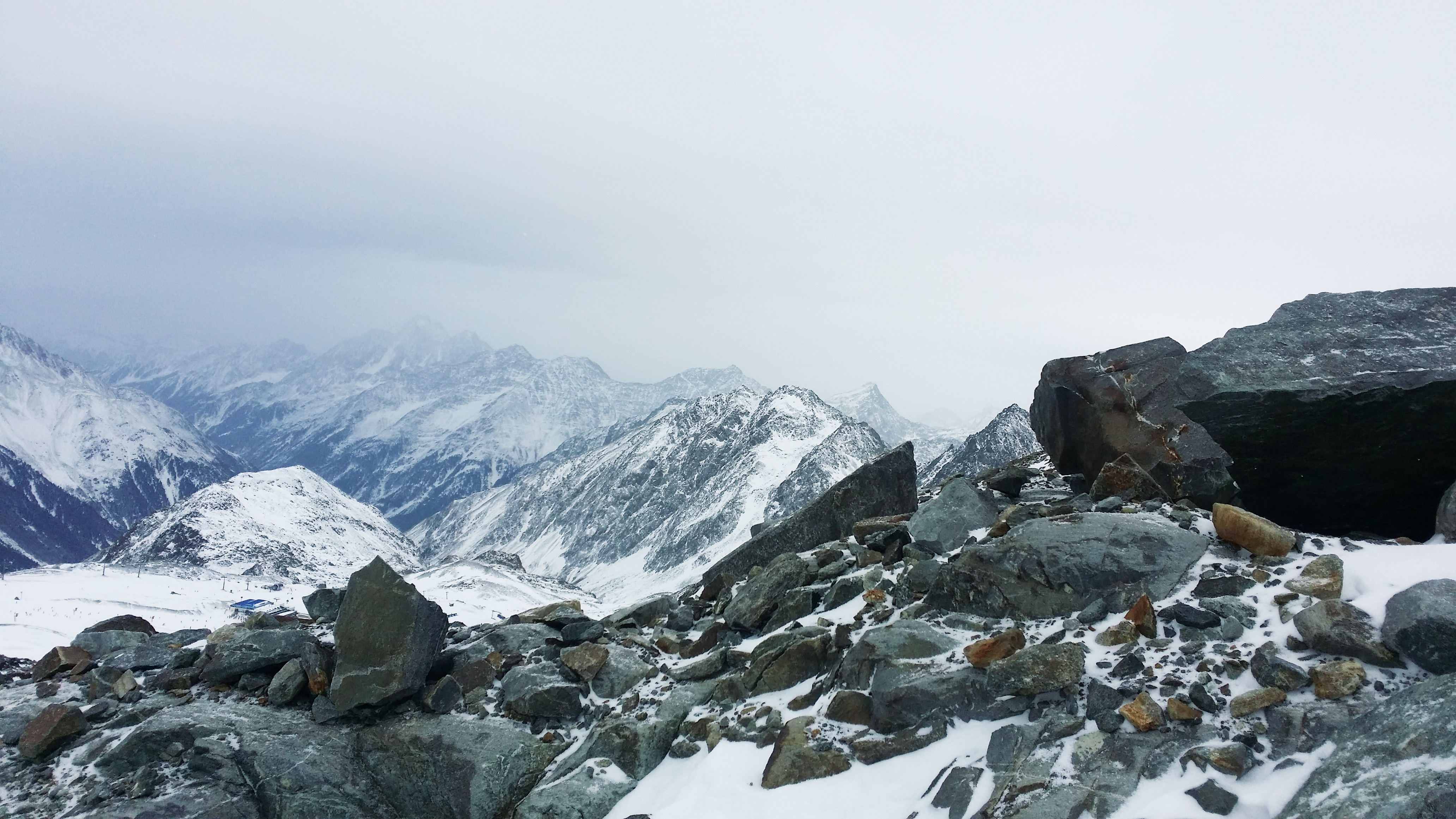 Blick Rotadlkopf 3000 m