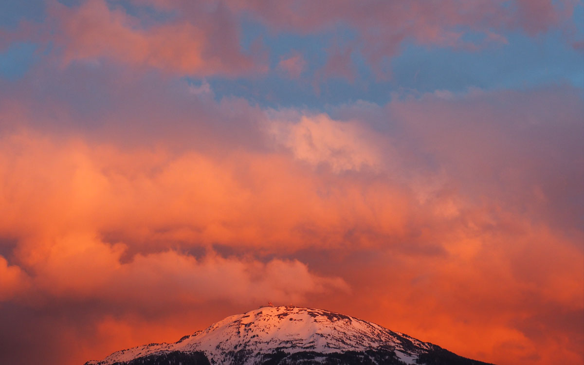 10_HeaderSlider–SMHR_1200x750px