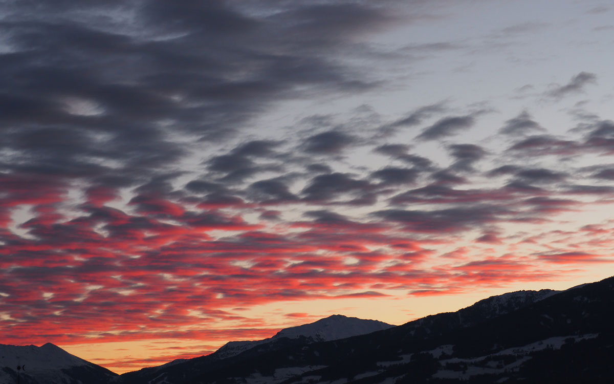 15_HeaderSlider–SMHR_1200x750px